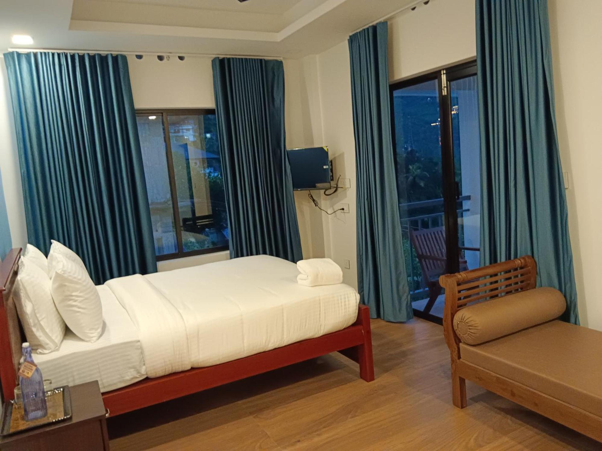 Tea Elanza Apartment Devikolam Bagian luar foto